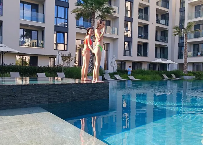 Cozy Flat Konstantin And Helena Varna